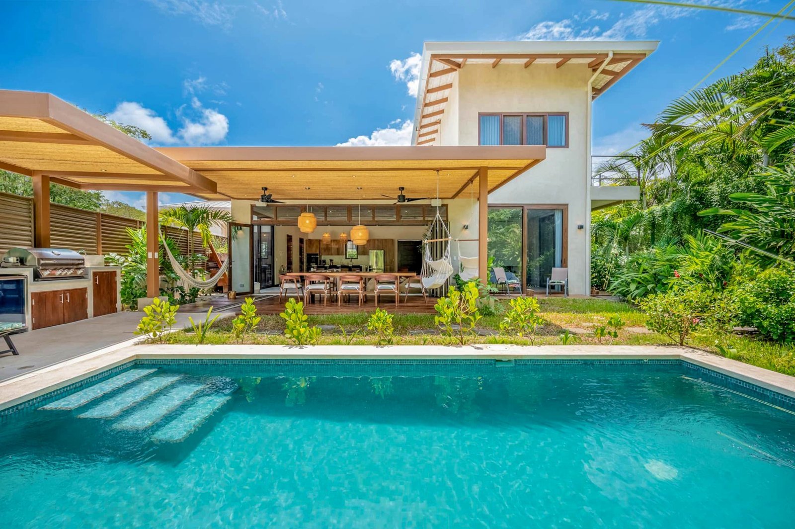 Luxury villa rental Tamarindo Costa Rica - pool, jungle, open-concept design